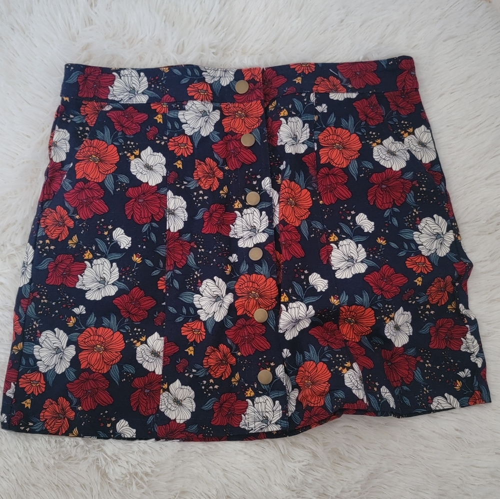 NWT floral print skirt